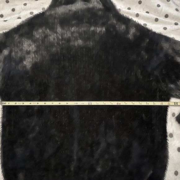 Aritzia Wilfred Montpellier Fuzzy Sweater - Picture 2 of 5